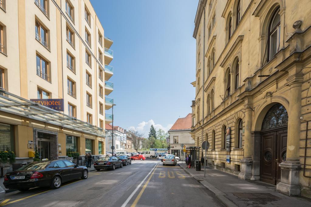 Apartment Fine Dalmatinova ليوبليانا المظهر الخارجي الصورة